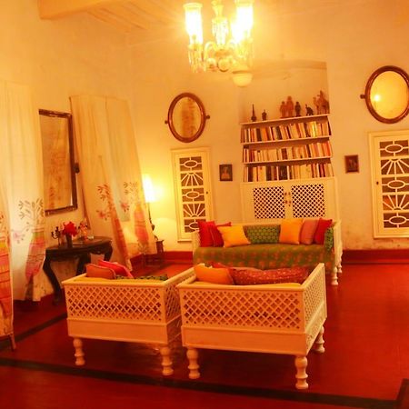 Bed and Breakfast Maison Bombaly Puducherry Exterior foto